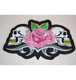 Two skulls with  rose large 137 E