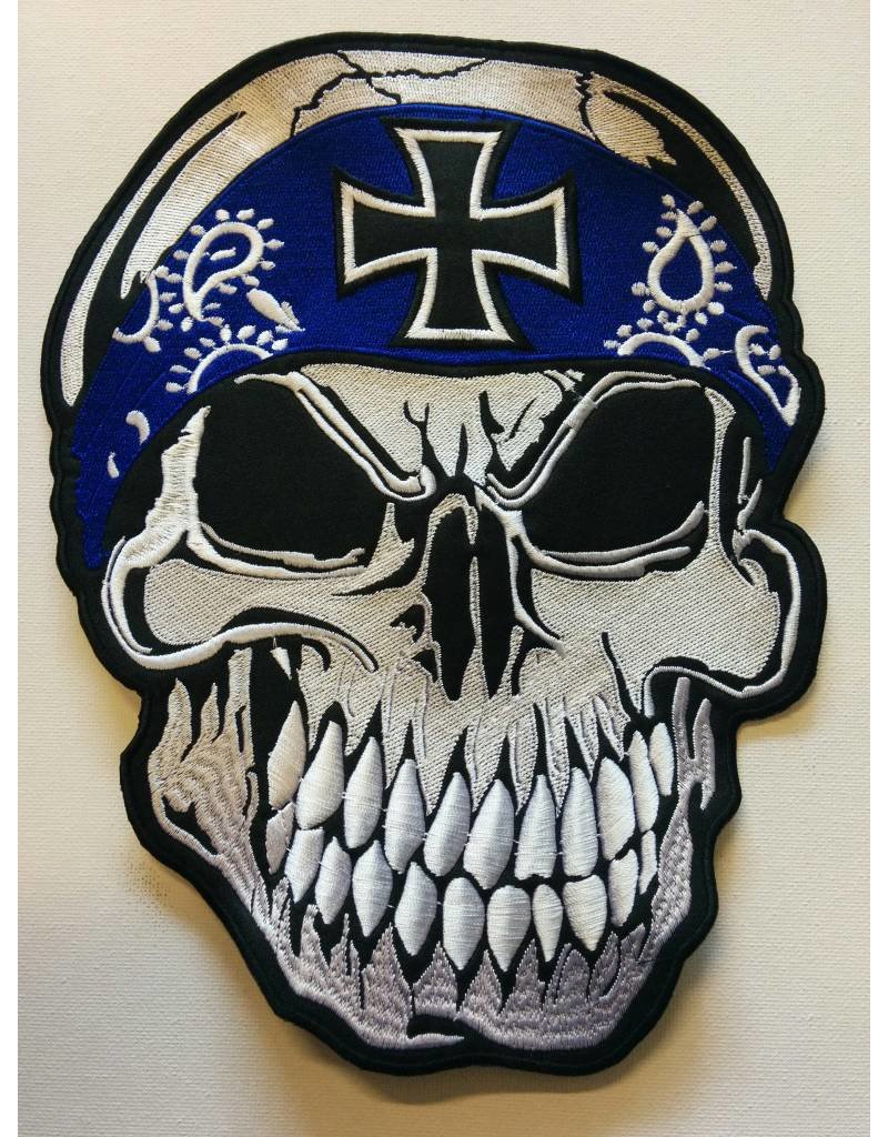 Skull with Bandana blue 656 R
