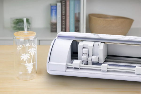 SILHOUETTE CAMEO 5α - Bianco Carrara SILHOUETTE CAMEO 5α - Bianco Carrara