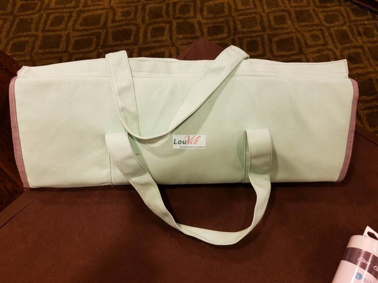 Silhouette Cameo 1 - 2  Light Tote - Green Silhouette Cameo 1 - 2  Light Tote - Green