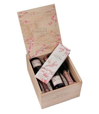 Champagne Deutz Deutz Brut Rosé Sakura Giftbox – 6 x 0,75 L