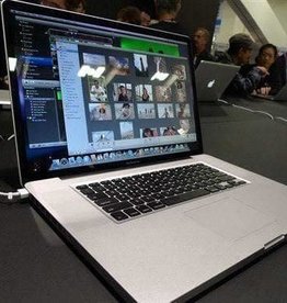 Apple Macbook Pro Unibody 15