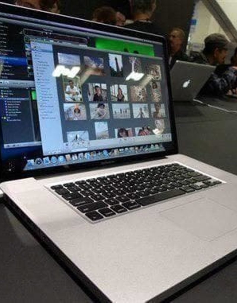 Apple Macbook Pro Unibody 15