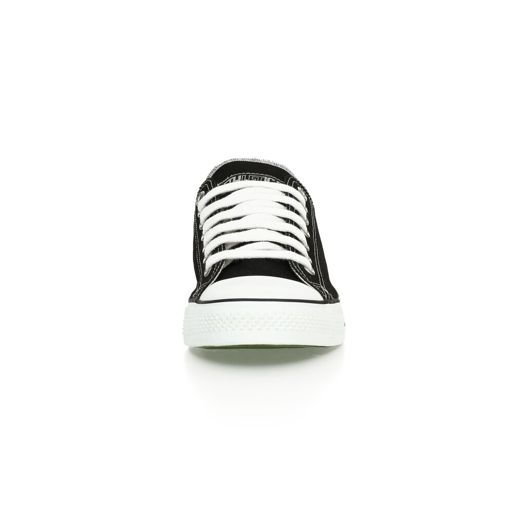 Fair Trainer White Cap Lo Cut Classic Jet Black | Just White