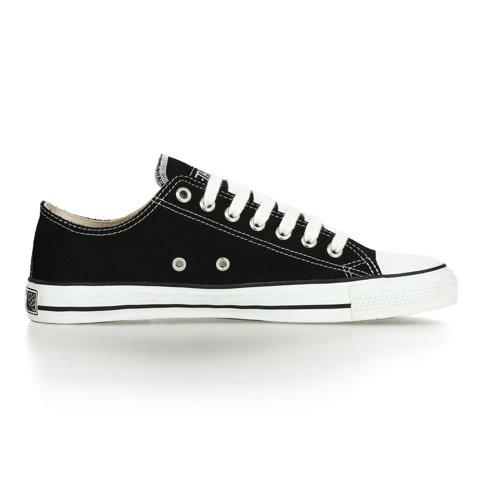 Fair Trainer White Cap Lo Cut Classic Jet Black | Just White