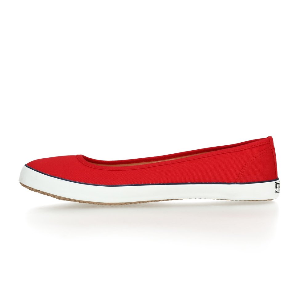Fair Dancer Classic Cranberry Red
