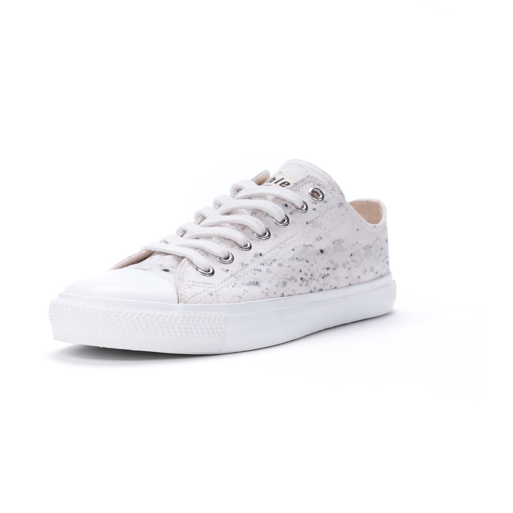 ETHLETIC Artist Edition 18 Melina Wille und Sara Husein