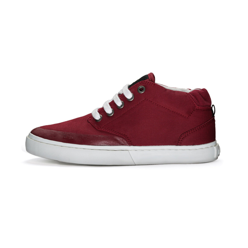 Fair Sneaker CASE True Blood