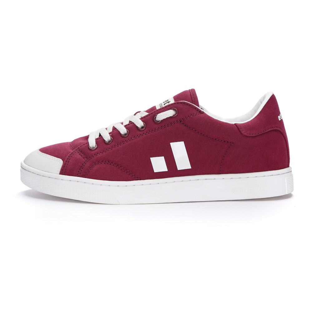 ETHLETIC Fair Trainer Active Lo True Blood | Just White