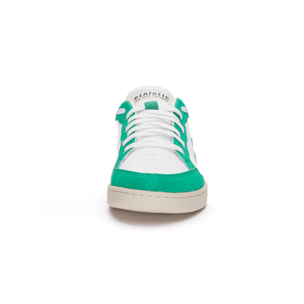 ETHLETIC Jesse Lo Cut Frog Green | Bleached Sand