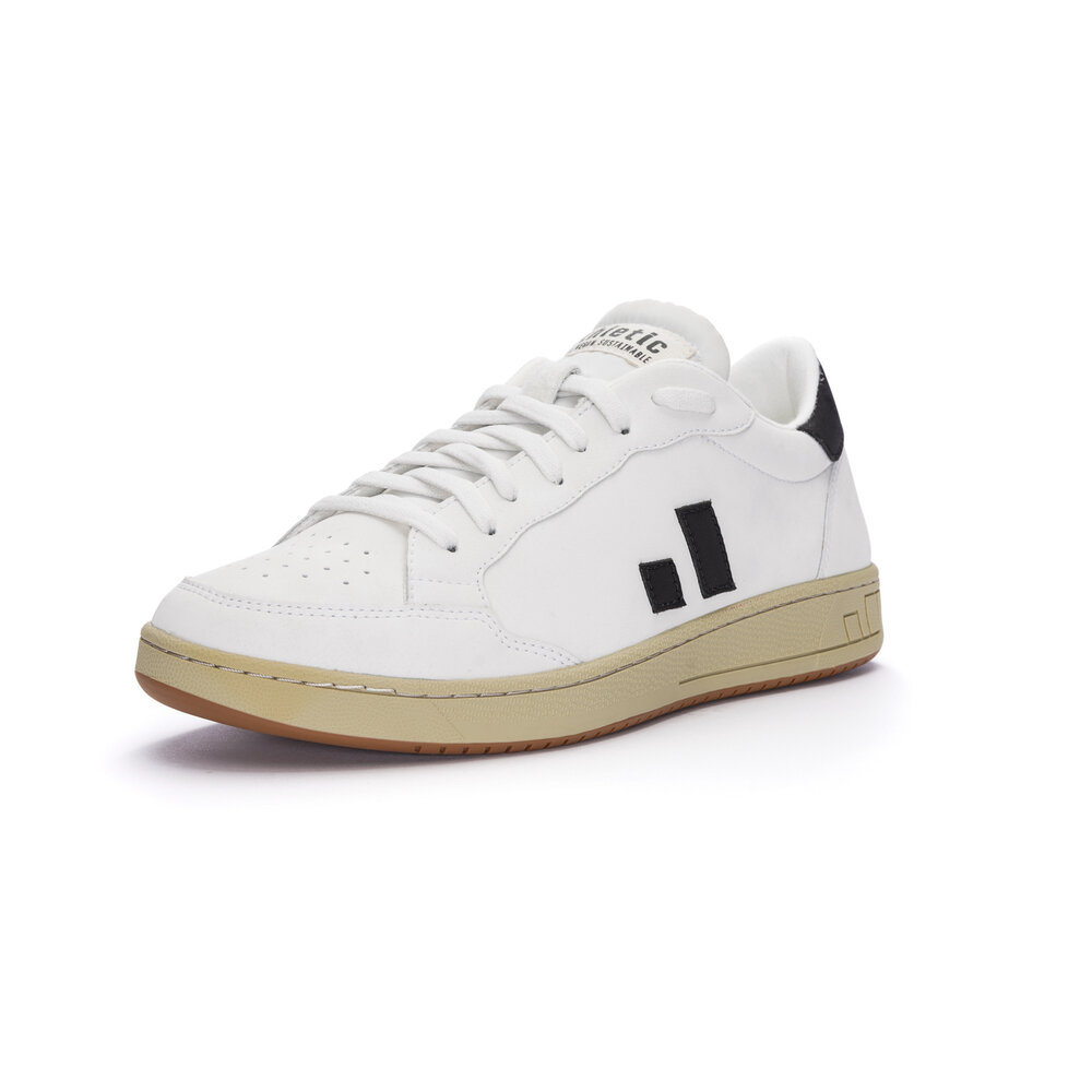 ETHLETIC Jesse Lo Cut Classic Chalk White | Jet Black