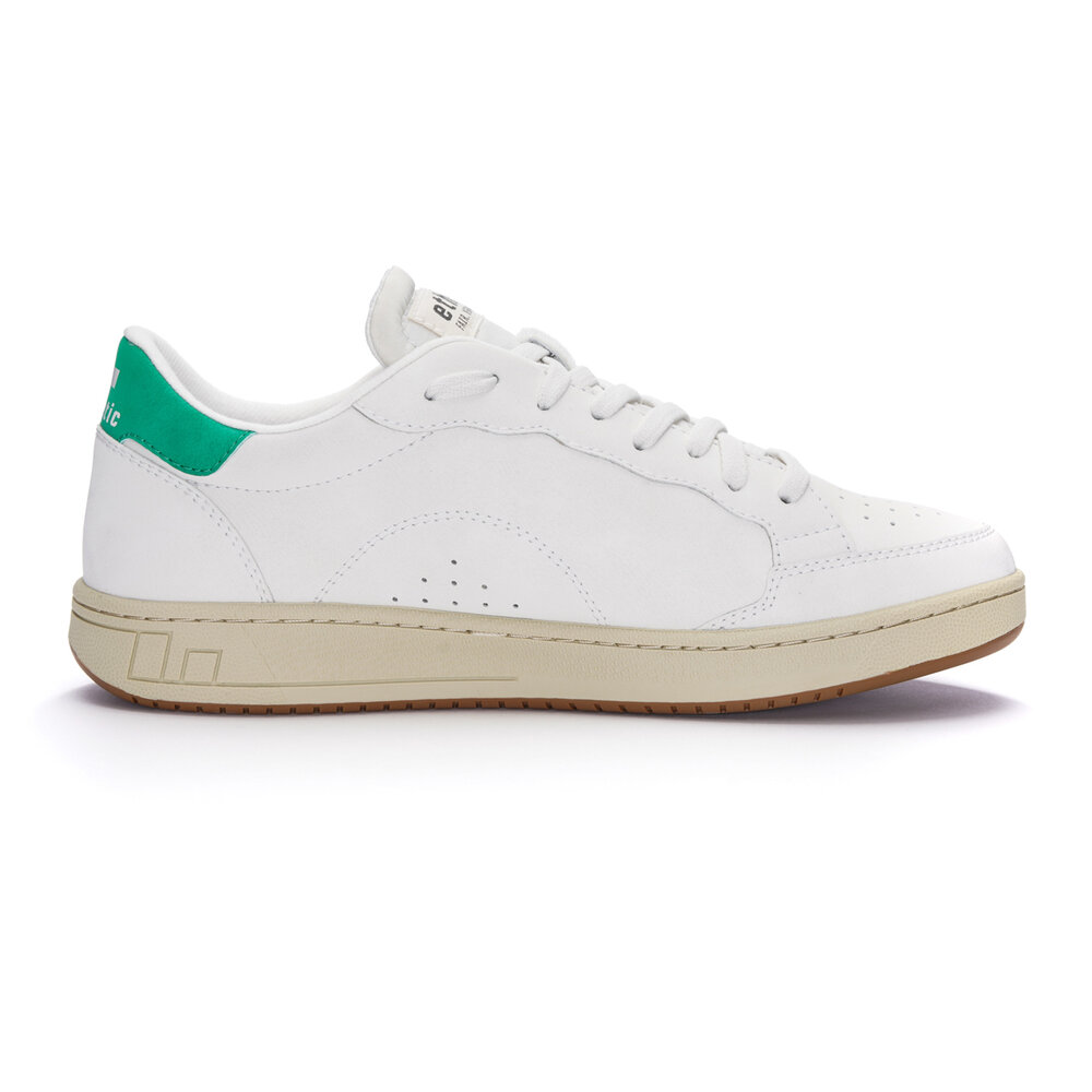 ETHLETIC Jesse Lo Cut Classic Chalk White | Frog Green