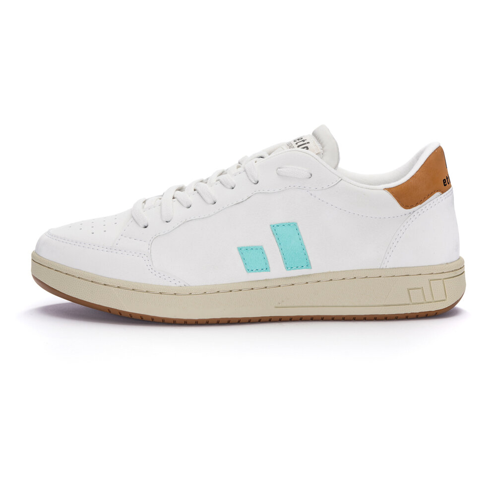 ETHLETIC Jesse Lo Cut Classic Chalk White | Holiday Green