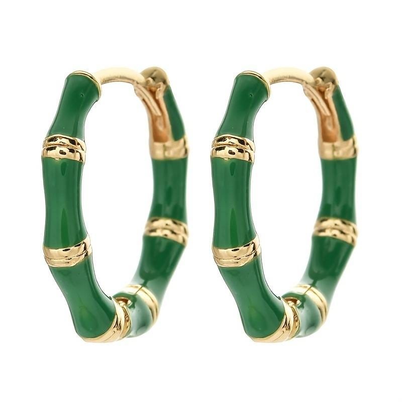 Amore Women's Green Bamboo Design Earrings, Gold Colored