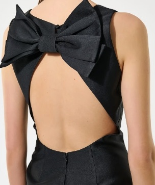 Dea Kudibal Dames V-hals Midi Jurk, zwart