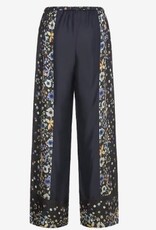 Munthe Dames Zijden Flora Wijde Broek, zwart