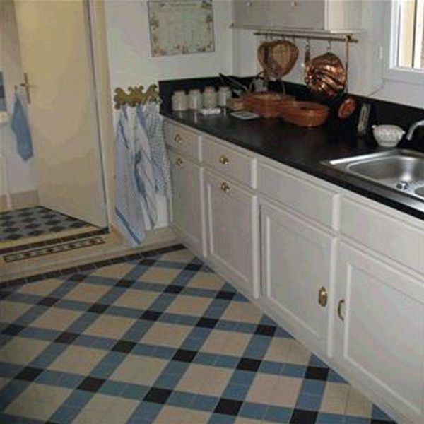 Winckelmans Squares 10x10 vlak Bleu Fonce (BEF), 9 mm dik, afname per doos van 0,5 m²