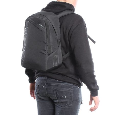 Basil Fietsrugzak Flex Backpack 17L Zwart