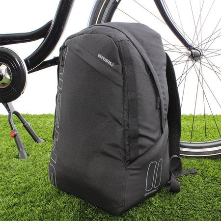 Basil Fietsrugzak Flex Backpack 17L Zwart