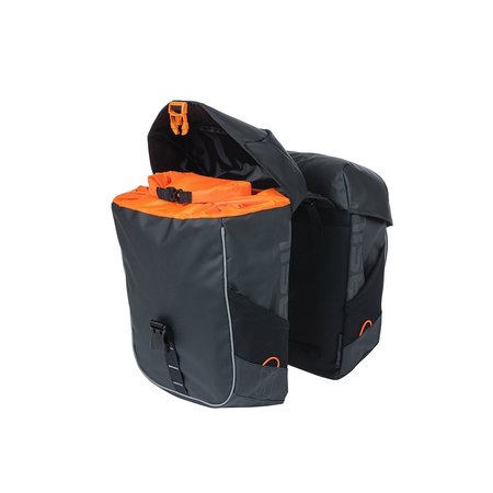 Basil Dubbele fietstas Miles Tarpaulin Double bag 34L Zwart/oranje