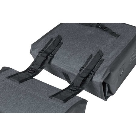 Basil Dubbele fietstas Urban Dry Double bag 50L Charcoal Melee