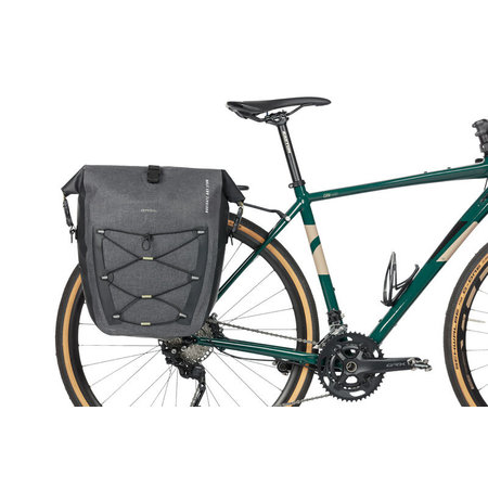 Basil Enkele Fietstas Navigator Storm MIK Studs L 25-31L Zwart - Waterdicht