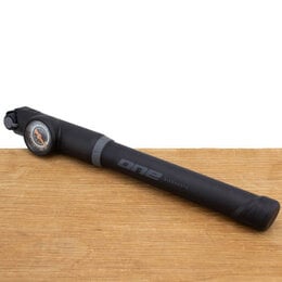 ONE Bikeparts fietstassen en fietsaccessoires ONE Bikeparts Fietspomp M.PUMP 50