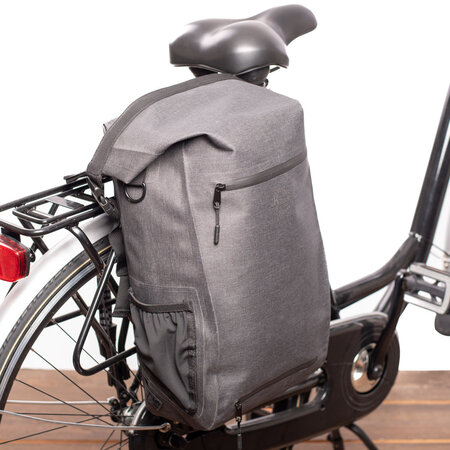 Beck Enkele fietstas en rugtas Base Backpack Zwart 18L