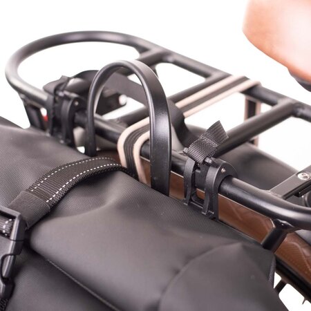 Urban Proof Enkele fietstas Rolltop Recycled 20L Zwart