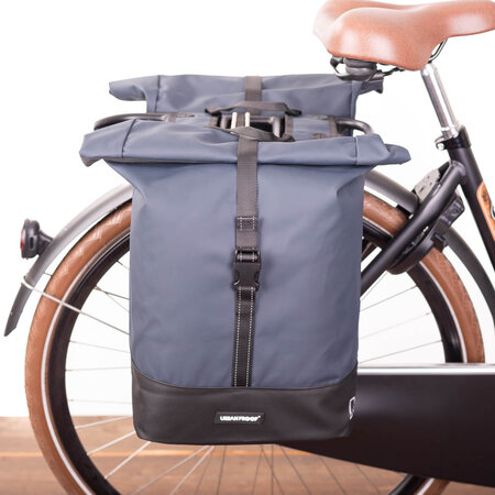 Urban Proof Dubbele fietstas Rolltop Recycled 38L Blauw