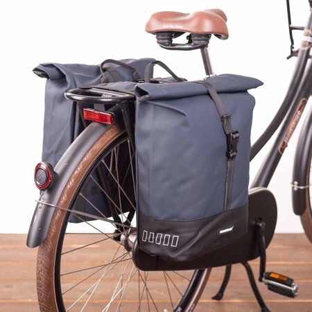 Urban Proof Dubbele fietstas Rolltop Recycled 38L Blauw