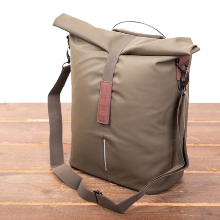 Basil Enkele fietstas Shopper City MIK Studs 16L Mosgroen