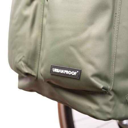 Urban Proof Enkele fietstas en rugtas Rolltop Backpack Recycled 20L Groen