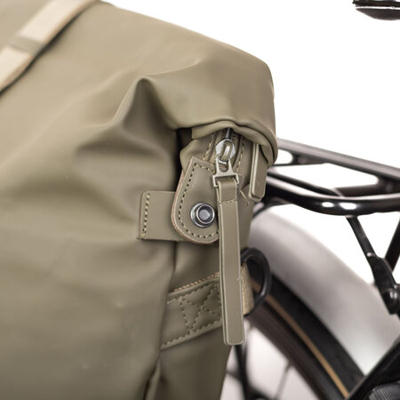 Basil Enkele fietstas SoHo Nordlicht MIK Studs 17L Mosgroen