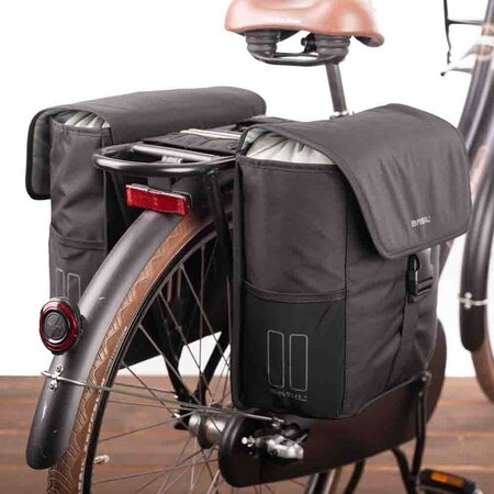Basil Dubbele Fietstas Go - 32L Zwart