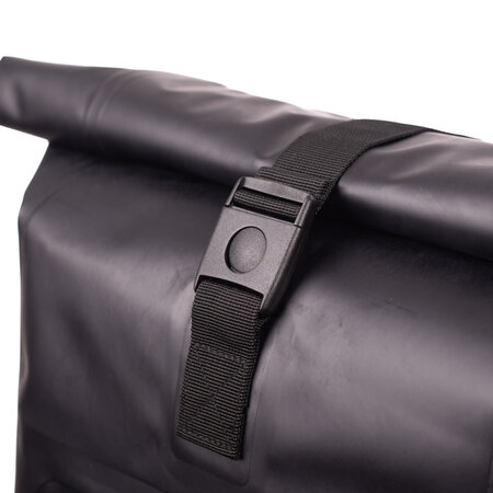 Beck Enkele fietstas Base TPU Zwart/Blauw 18L