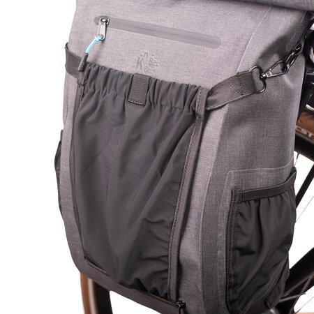 Beck Enkele fietstas en rugtas Base Backpack Zwart/Blauw 18L