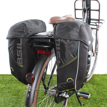 Basil Dubbele Fietstas Miles MIK 2.0 32L Black/Lime