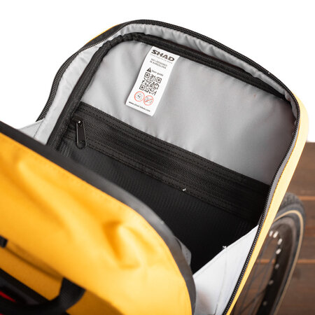 Shad Stuurtas Daily Bar Bag 6L Barcelona Sun