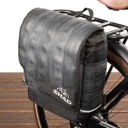 Shad Revive Messenger Bag 8L Zwart