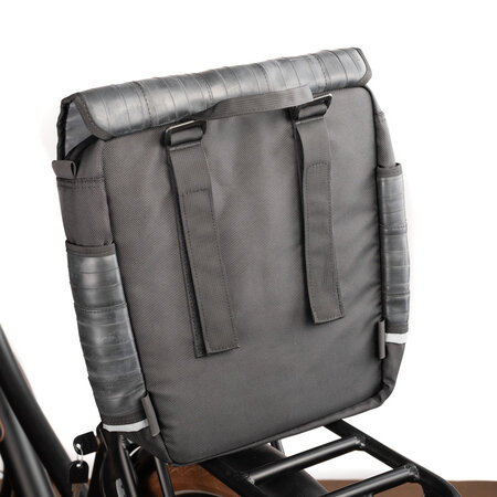 Shad Revive Messenger Bag 8L Zwart