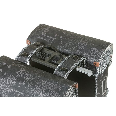 Basil Dubbele Fietstas Bohème MIK 2.0 32L Charcoal