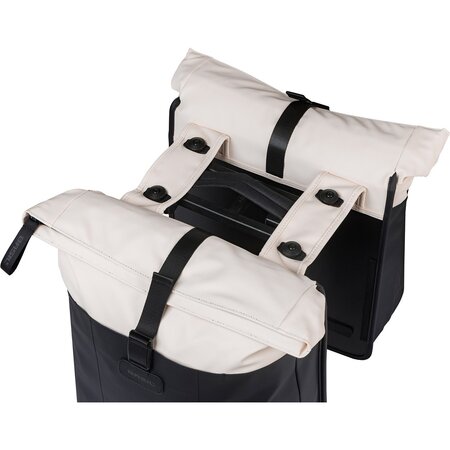 Basil Dubbele Fietstas Vive MIK 2.0 28-35L Wit/Zwart