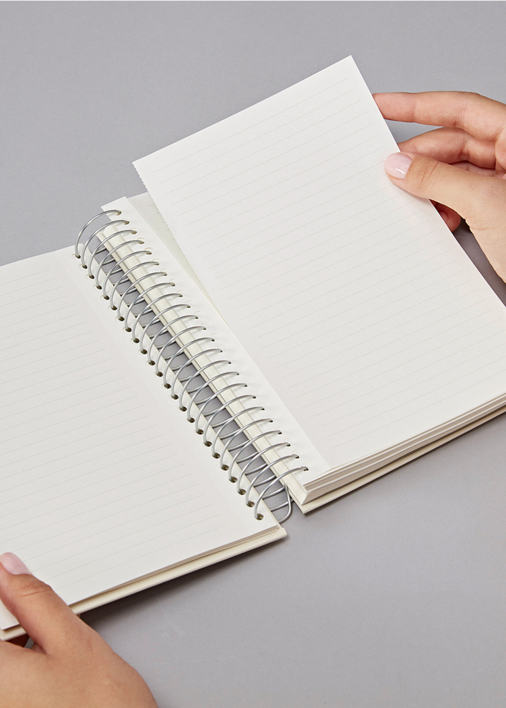 Semikolon Mucho (A5) Spiralnotizbuch, moss