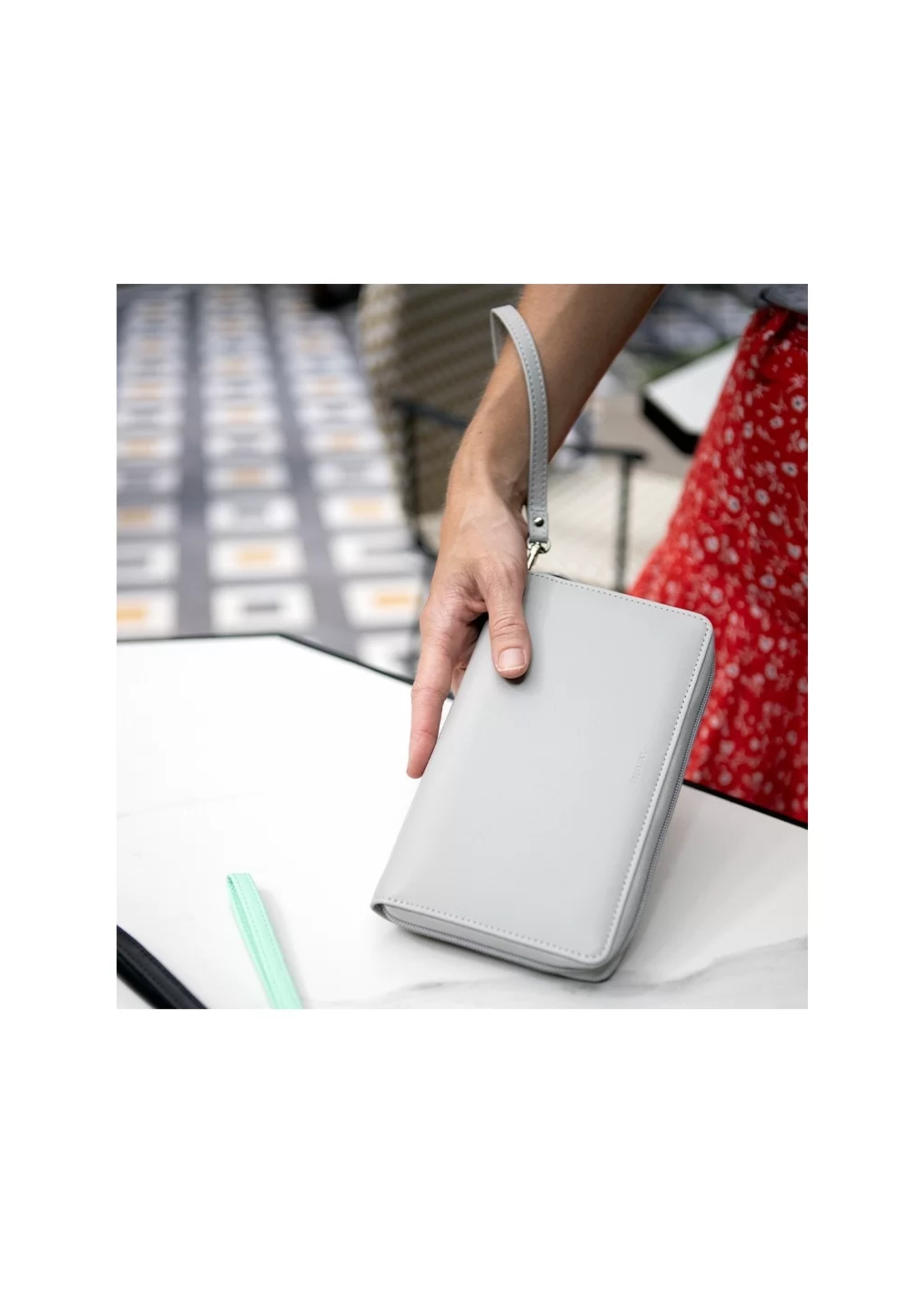 Filofax Saffiano Personal Compact Zip