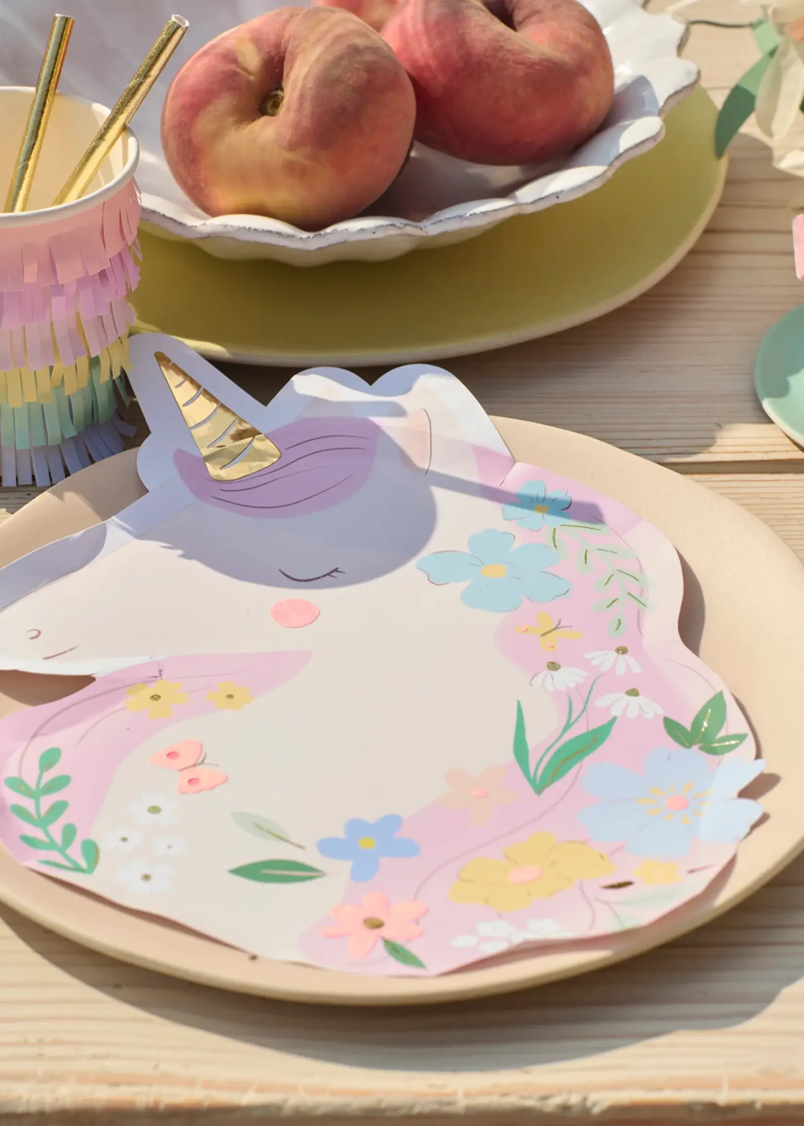 Meri Meri Meadow Unicorns Shaped Plates