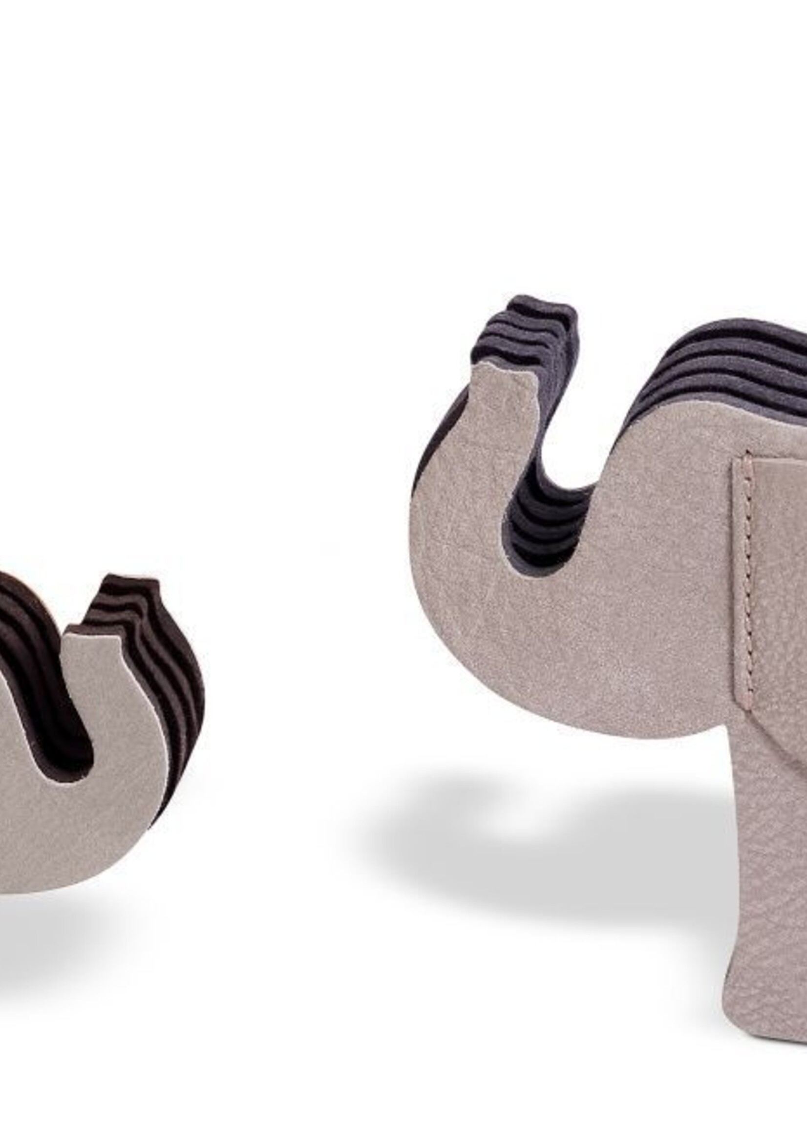 Graf von Faber-Castell Stifteköcher Elefant, grau, klein von Graf von Faber-Castell