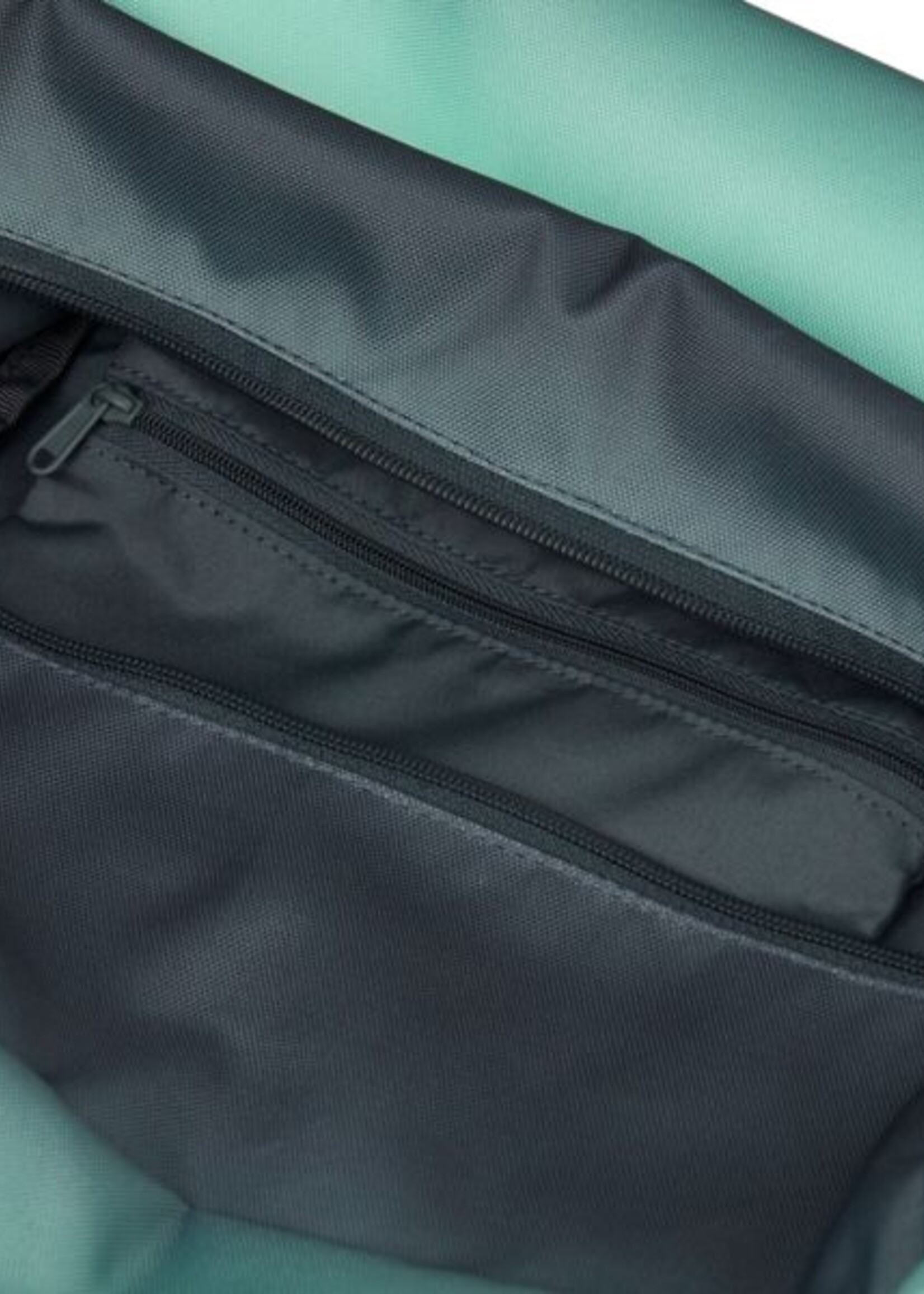 SATCH Sporttasche Gradient Mint