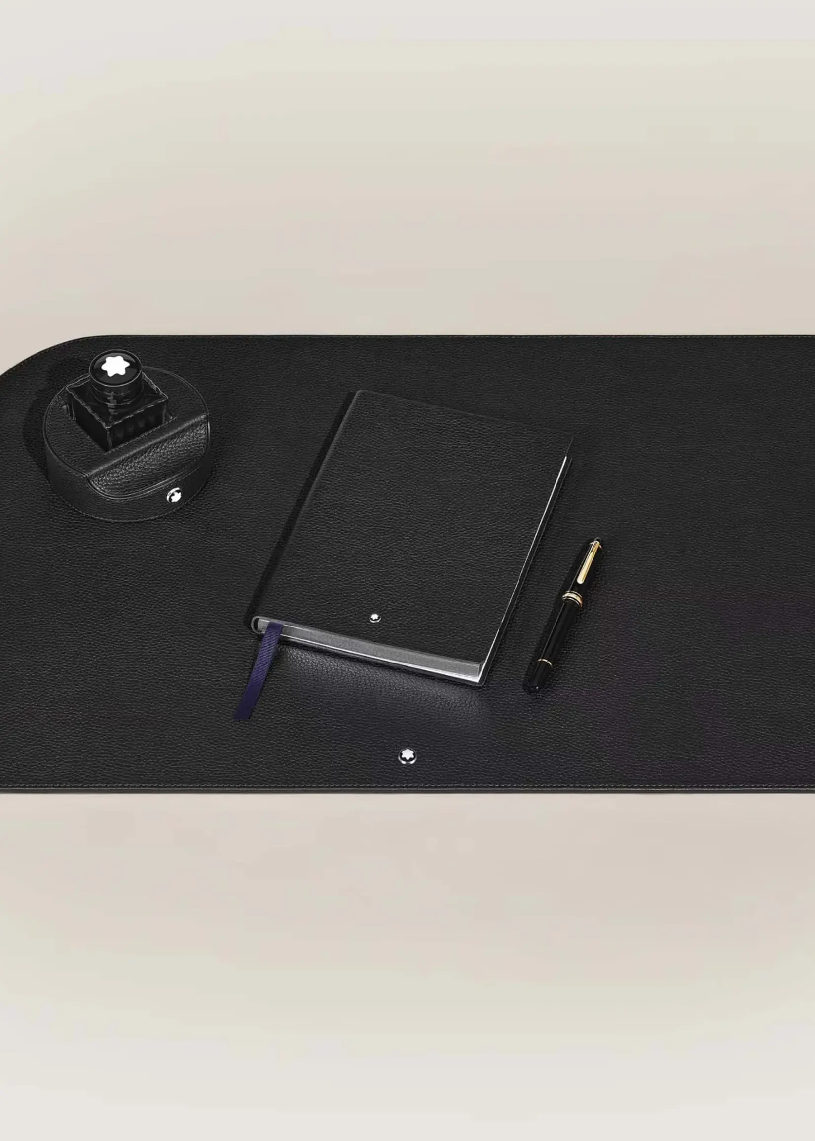 MONTBLANC MB Desk Pad Soft Grain Bk