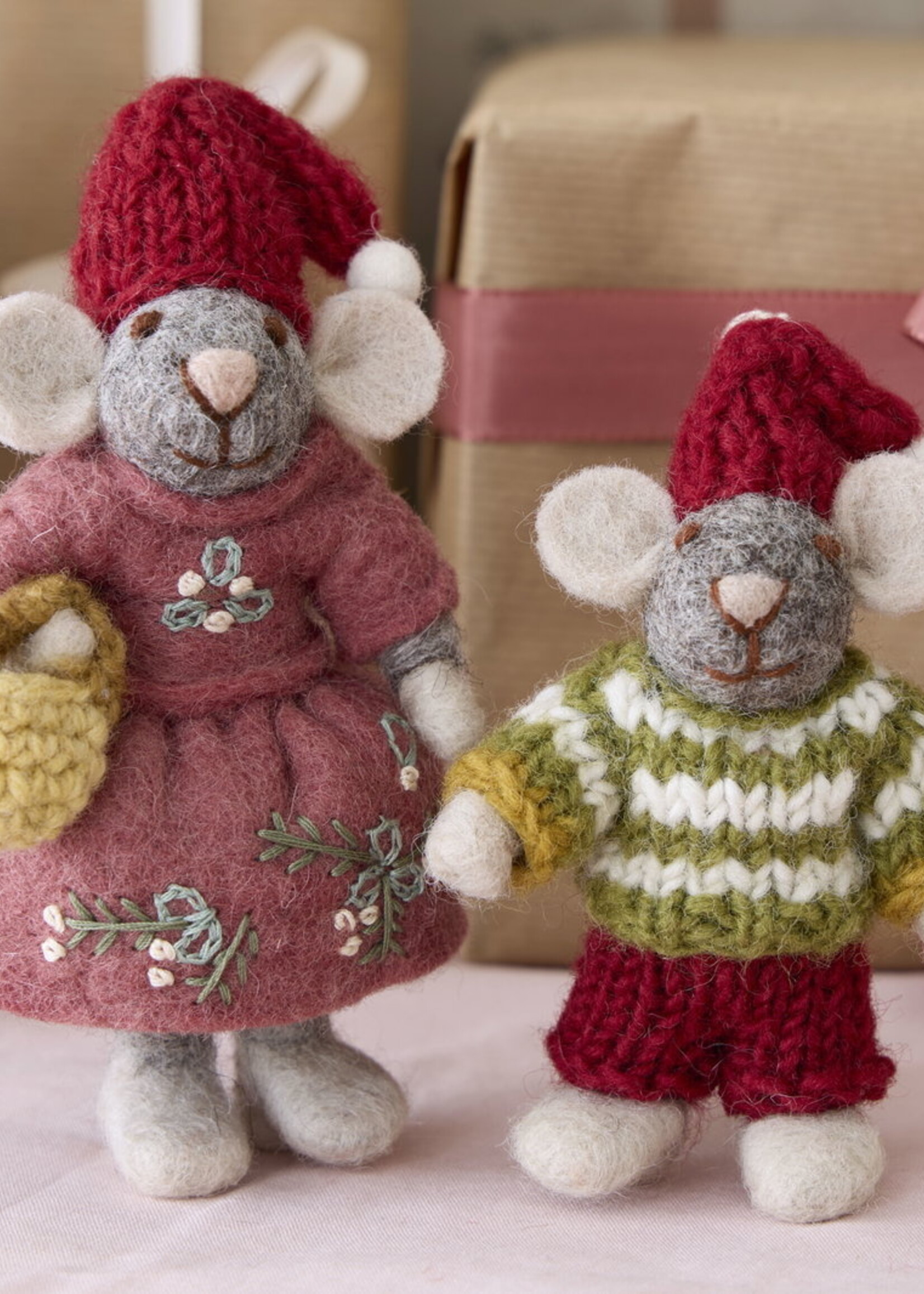 Gry & Sif Mini Grey Boy Mouse w/Striped